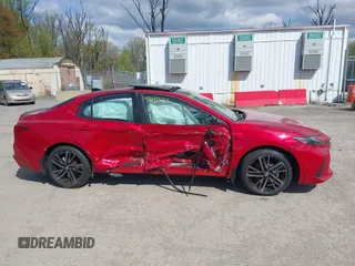 2025 Toyota Camry LE с VIN 4T1DBADK0SU000651, выставлен на аукционе IAAI как лот 42042380 с пробегом 8 793 миль миль и . История ставок и продаж доступна на DreamBid. Изображение 13.