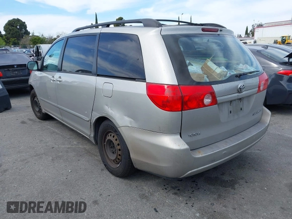 2008 Toyota Sienna CE with VIN 5TDZK23C58S182032, listed as a IAAI auction lot 41760361 with 245,240 mi miles. Bid and sale history available at carsss.com. Image 3.