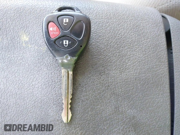2013 Scion tC z VIN JTKJF5C75D3050222, wystawiony jako IAAI lot #42283520 z przebiegiem 95 129 mil mil oraz . Historia ofert i sprzedaży dostępna na DreamBid. Obrazek 11.