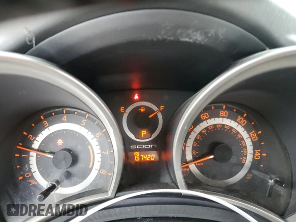 2013 Scion tC z VIN JTKJF5C77D3056779, wystawiony jako Copart lot #57459935 z przebiegiem 157 420 mil mil oraz Szkoda całkowita • Salvage title. Historia ofert i sprzedaży dostępna na DreamBid. Obrazek 9.