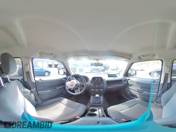 2015 Jeep Patriot Latitude z VIN 1C4NJRFBXFD125752, wystawiony jako Copart lot #54801835 z przebiegiem 160 985 mil mil oraz Szkoda całkowita • Salvage title. Historia ofert i sprzedaży dostępna na DreamBid. Obrazek 15.