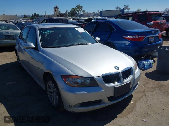 2007 BMW 3 Series 328i with VIN WBAVC53537FZ80538, listed as a IAAI auction lot 42675956 with 235,056 mi miles and . Bid and sale history available at DreamBid. Image 1.