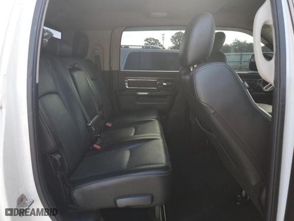 2015 Ram 2500 Laramie with VIN 3C6UR5NJ8FG515488, listed as a Copart auction lot 70577934 with 0 mi miles and Salvage Title. Bid and sale history available at carsss.com. Image 10.