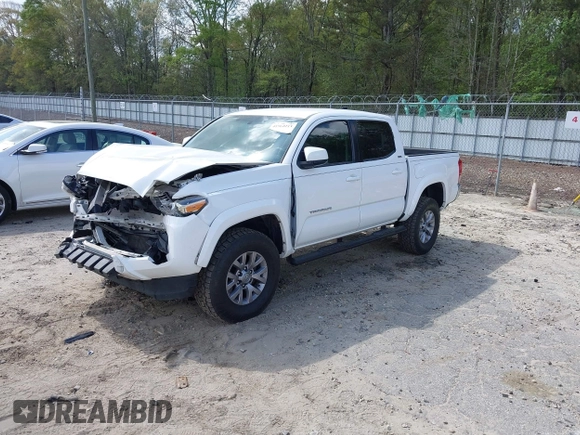 2017 Toyota Tacoma SR5 z VIN 3TMAZ5CN8HM045727, wystawiony jako IAAI lot #41962213 z przebiegiem 88 042 mil mil oraz . Historia ofert i sprzedaży dostępna na DreamBid. Obrazek 2.