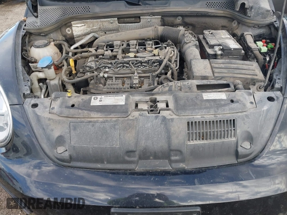 2019 Volkswagen Beetle S с VIN 3VWFD7ATXKM709046, выставлен на аукционе IAAI как лот 41701695 с пробегом 103 043 миль миль и . История ставок и продаж доступна на DreamBid. Изображение 10.