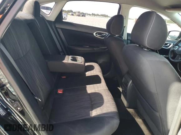 2017 Nissan Sentra S z VIN 3N1AB7AP2HY241906, wystawiony jako Copart lot #60789475 z przebiegiem 113 318 mil mil oraz Szkoda całkowita • Salvage title. Historia ofert i sprzedaży dostępna na DreamBid. Obrazek 10.