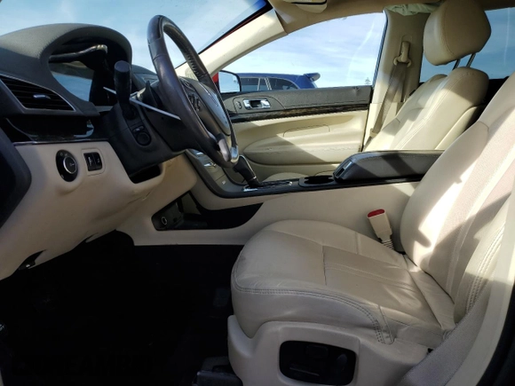 2014 Lincoln MKT with VIN 2LMHJ5FK0EBL50076, listed as a Copart auction lot 85914264 with 138,387 mi miles and Salvage Title. Bid and sale history available at DreamBid. Image 7.
