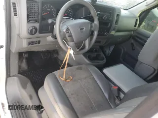 2017 Nissan NV Cargo SV z VIN 1N6BF0LY0HN805095, wystawiony jako Copart lot #53978975 z przebiegiem 131 896 mil mil oraz Szkoda całkowita • Salvage title. Historia ofert i sprzedaży dostępna na DreamBid. Obrazek 8.