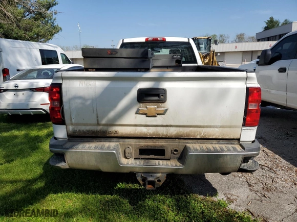 2016 Chevrolet Silverado 2500HD Work Truck with VIN 1GC1KUEG8GF124245, listed as a Copart auction lot 48033805 with 119,242 mi miles and Clean Title. Bid and sale history available at carsss.com. Image 6.