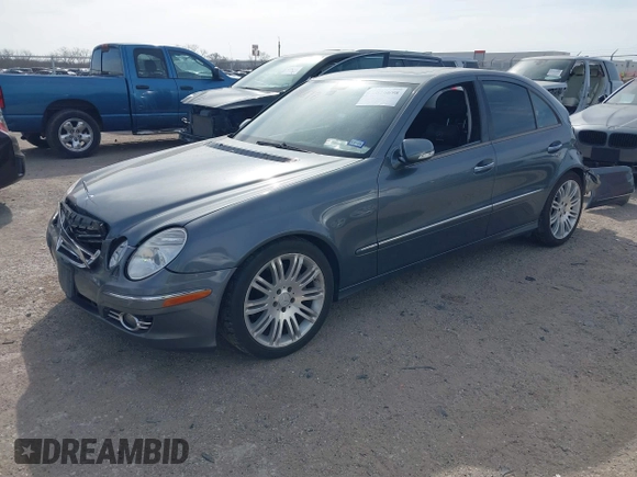2008 Mercedes-Benz E-Class Luxury 3.5L with VIN WDBUF56X68B220680, listed as a IAAI auction lot 41816698 with 221,219 mi miles. Bid and sale history available at carsss.com. Image 2.