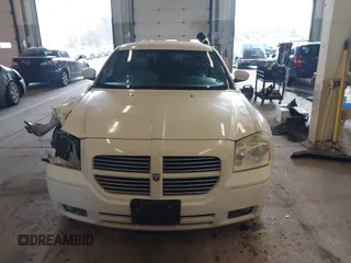 2006 Dodge Magnum SXT with VIN 2D4GZ47V56H344931, listed as a IAAI auction lot 41301668 with 132,916 mi miles and . Bid and sale history available at DreamBid. Image 12.