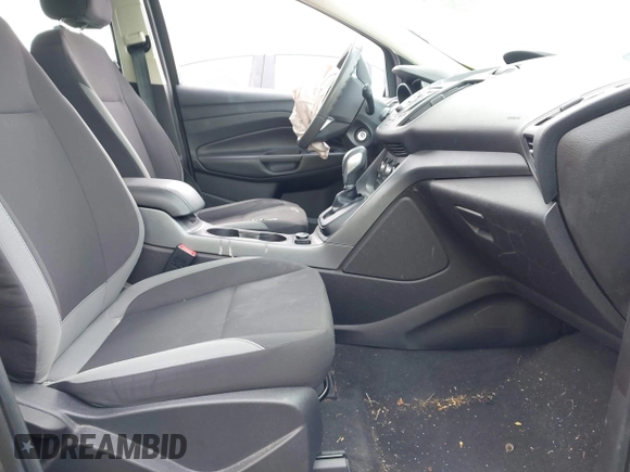 2014 Ford Escape S with VIN 1FMCU0F79EUB71198, listed as a IAAI auction lot 41865241 with 143,560 mi miles. Bid and sale history available at carsss.com. Image 5.
