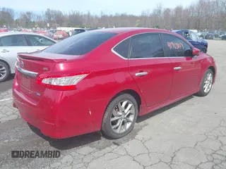 2014 Nissan Sentra SV z VIN 3N1AB7AP6EL645171, wystawiony jako IAAI lot #41963853 z przebiegiem 142 563 mil mil oraz . Historia ofert i sprzedaży dostępna na DreamBid. Obrazek 4.