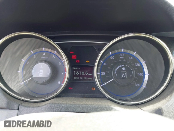 2013 Hyundai Sonata Limited with VIN 5NPEC4AC8DH677464, listed as a IAAI auction lot 42011646 with 101,695 mi miles and . Bid and sale history available at carsss.com. Image 7.