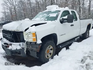 2009 Chevrolet Silverado 3500HD with VIN 1GCHC79K69E151898, listed as a IAAI auction lot 41489796 with 222,025 mi miles and . Bid and sale history available at DreamBid. Image 2.
