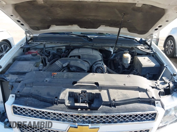 2013 Chevrolet Suburban LT with VIN 1GNSKJE75DR174167, listed as a IAAI auction lot 42005614 with 290,223 mi miles and . Bid and sale history available at DreamBid. Image 10.