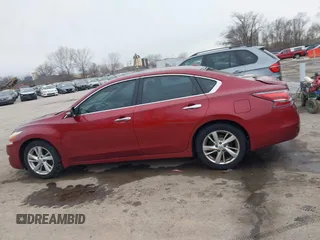 2015 Nissan Altima SL with VIN 1N4AL3AP1FN352272, listed as a IAAI auction lot 41553804 with 196,427 mi miles and . Bid and sale history available at DreamBid. Image 14.