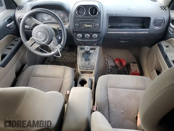 2014 Jeep Patriot Sport with VIN 1C4NJRBB5ED817177, listed as a Copart auction lot 52118705 with 139,634 mi miles and Non Repairable. Bid and sale history available at carsss.com. Image 8.