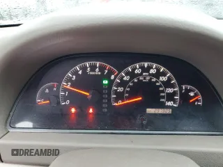 2005 Toyota Camry STD z VIN 4T1BE32K55U629355, wystawiony jako Copart lot #82282494 z przebiegiem 297 925 mil mil oraz Czysty tytuł • Clean title. Historia ofert i sprzedaży dostępna na DreamBid. Obrazek 9.