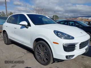 2017 Porsche Cayenne with VIN WP1AA2A23HKA80695, listed as a IAAI auction lot 41532359 with 71,628 mi miles. Bid and sale history available at carsss.com. Image 1.