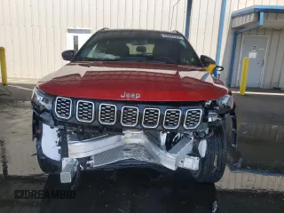 2025 Jeep Compass Limited with VIN 3C4NJDCN7ST600361, listed as a Copart auction lot 62114475 with 180 mi miles and Salvage title. Bid and sale history available at DreamBid. Image 5.