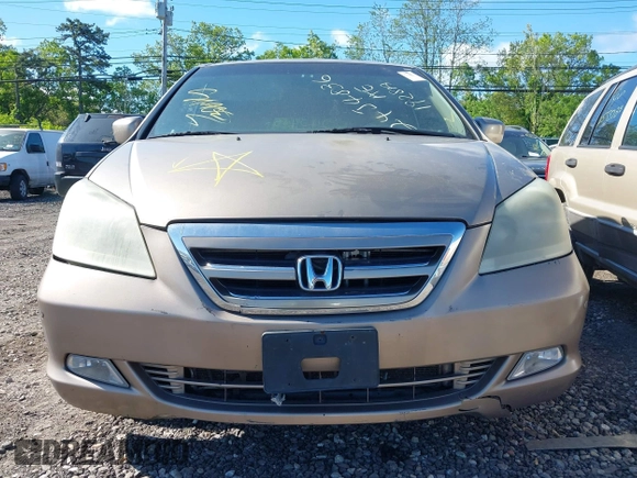 2007 Honda Odyssey Touring z VIN 5FNRL38897B051888, wystawiony jako IAAI lot #42297964 z przebiegiem Nie podano mil oraz . Historia ofert i sprzedaży dostępna na DreamBid. Obrazek 6.