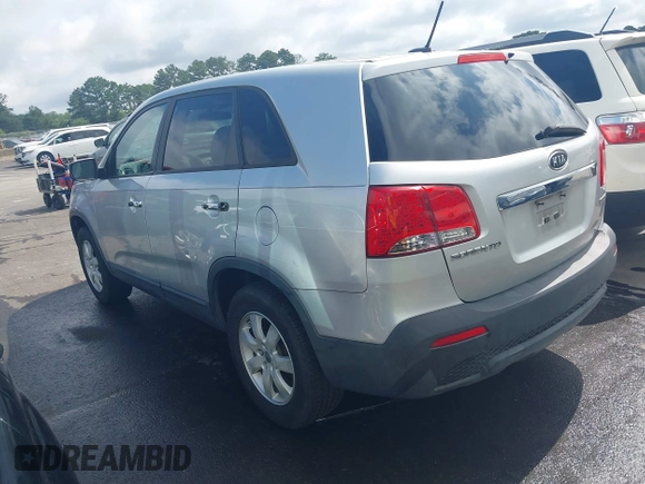 2013 Kia Sorento LX with VIN 5XYKT3A1XDG394440, listed as a IAAI auction lot 42544263 with 207,333 mi miles and . Bid and sale history available at DreamBid. Image 3.