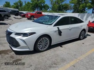 2020 Toyota Avalon Limited Hybrid z VIN 4T1D21FB4LU019380, wystawiony jako Copart lot #58089745 z przebiegiem 56 368 mil mil oraz Szkoda całkowita • Salvage title. Historia ofert i sprzedaży dostępna na DreamBid. Obrazek 1.