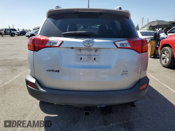 2015 Toyota RAV4 LE with VIN 2T3BFREV8FW312636, listed as a Copart auction lot 52782335 with 86,565 mi miles and Salvage Title. Bid and sale history available at DreamBid. Image 6.