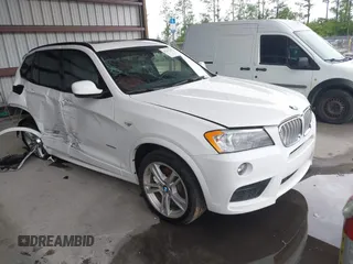 2014 BMW X3 xDrive35i z VIN 5UXWX7C51E0E77941, wystawiony jako IAAI lot #42243282 z przebiegiem 132 255 mil mil oraz . Historia ofert i sprzedaży dostępna na DreamBid. Obrazek 1.