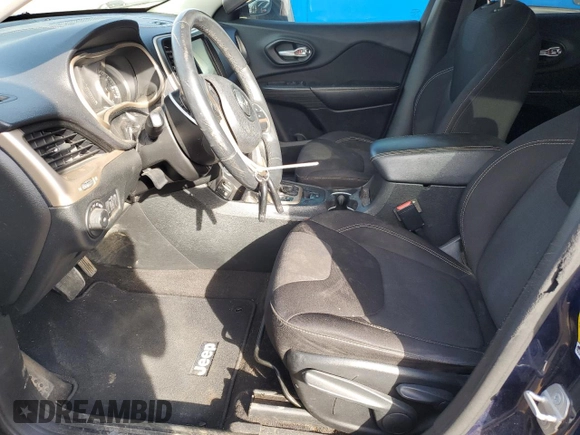 2015 Jeep Cherokee Latitude with VIN 1C4PJLCBXFW700186, listed as a Copart auction lot 49210955 with 160,087 mi miles and Salvage Title. Bid and sale history available at DreamBid. Image 7.
