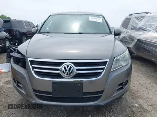2010 Volkswagen Tiguan with VIN WVGCV7AX9AW515432, listed as a IAAI auction lot 42105962 with 91,405 mi miles and . Bid and sale history available at DreamBid. Image 13.
