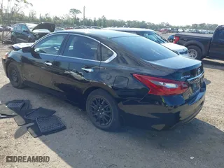 2018 Nissan Altima 2.5 SL with VIN 1N4AL3AP7JC224736, listed as a IAAI auction lot 41687658 with 98,835 mi miles. Bid and sale history available at carsss.com. Image 3.