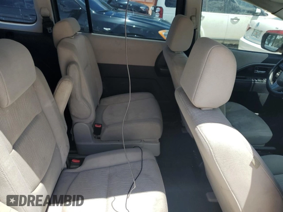 2013 Mazda 5 Touring z VIN JM1CW2CL2D0159718, wystawiony jako Copart lot #61245655 z przebiegiem 143 012 mil mil oraz Czysty tytuł • Clean title. Historia ofert i sprzedaży dostępna na DreamBid. Obrazek 11.