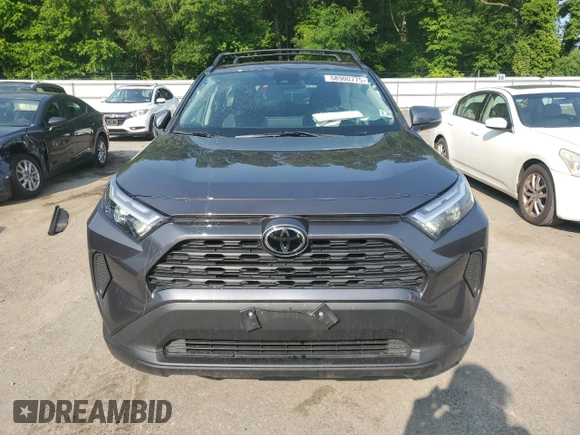 2024 Toyota RAV4 XLE with VIN 2T3P1RFV5RW410420, listed as a Copart auction lot 58900775 with 19,036 mi miles and Salvage title. Bid and sale history available at DreamBid. Image 5.