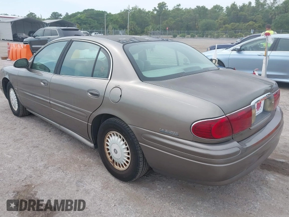 2000 Buick LeSabre Custom with VIN 1G4HP54K9Y4128356, listed as a IAAI auction lot 42176276 with 209,470 mi miles and . Bid and sale history available at carsss.com. Image 3.