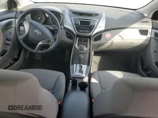 2013 Hyundai Elantra GLS с VIN KMHDH4AE9DU726235, выставлен на аукционе Copart как лот 59017135 с пробегом Не указан миль и Списание • Salvage title. История ставок и продаж доступна на DreamBid. Изображение 8.