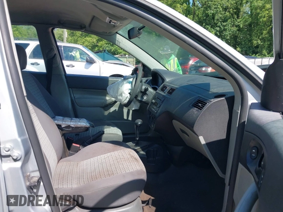 2007 Ford Focus S with VIN 1FAFP34N47W188757, listed as a IAAI auction lot 42319572 with 197,091 mi miles and . Bid and sale history available at DreamBid. Image 5.