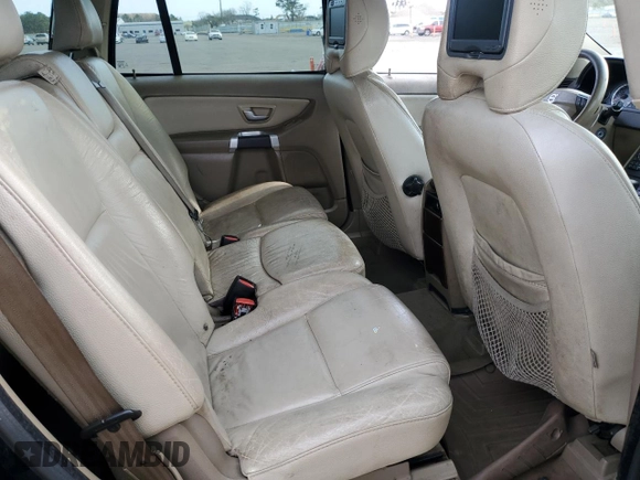 2011 Volvo XC90 I6 with VIN YV4952CZXB1576901, listed as a Copart auction lot 54744375 with 188,635 mi miles and Clean Title. Bid and sale history available at DreamBid. Image 11.