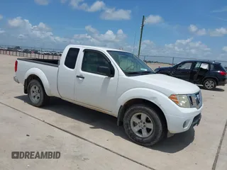 2012 Nissan Frontier SV z VIN 1N6AD0CU2CC438476, wystawiony jako IAAI lot #42525526 z przebiegiem 107 269 mil mil oraz . Historia ofert i sprzedaży dostępna na DreamBid. Obrazek 1.