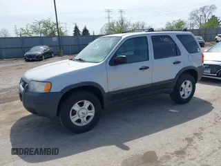 2002 Ford Escape XLT Choice с VIN 1FMYU03102KB75329, выставлен на аукционе IAAI как лот 42063382 с пробегом 129 714 миль миль и . История ставок и продаж доступна на DreamBid. Изображение 2.