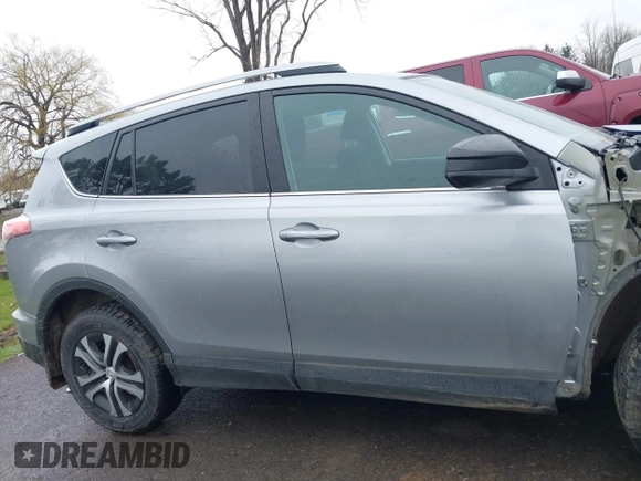 2018 Toyota RAV4 LE with VIN 2T3BFREVXJW717079, listed as a IAAI auction lot 42001580 with 96,044 mi miles. Bid and sale history available at carsss.com. Image 13.