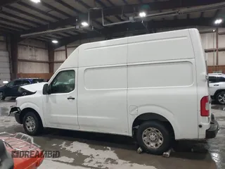 2013 Nissan NV SV with VIN 1N6AF0LY5DN104204, listed as a IAAI auction lot 41503264 with 181,178 mi miles. Bid and sale history available at carsss.com. Image 14.
