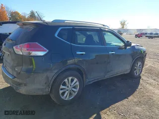 2016 Nissan Rogue SL with VIN 5N1AT2MT0GC893609, listed as a IAAI auction lot 40671670 with 217,228 mi miles. Bid and sale history available at carsss.com. Image 4.