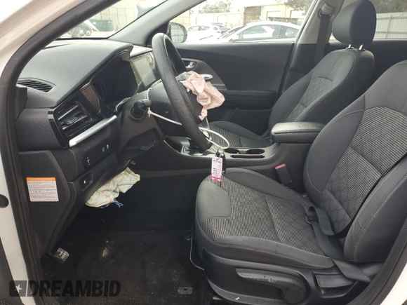 2020 Kia Niro LX with VIN KNDCB3LC9L5365833, listed as a Copart auction lot 45121005 with 125,983 mi miles and Salvage Title. Bid and sale history available at carsss.com. Image 7.