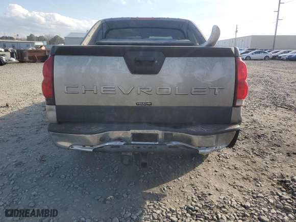 2006 Chevrolet Avalanche LT with VIN 3GNEC12Z16G101848, listed as a Copart auction lot 44542395 with 347,631 mi miles and Salvage Title. Bid and sale history available at carsss.com. Image 6.