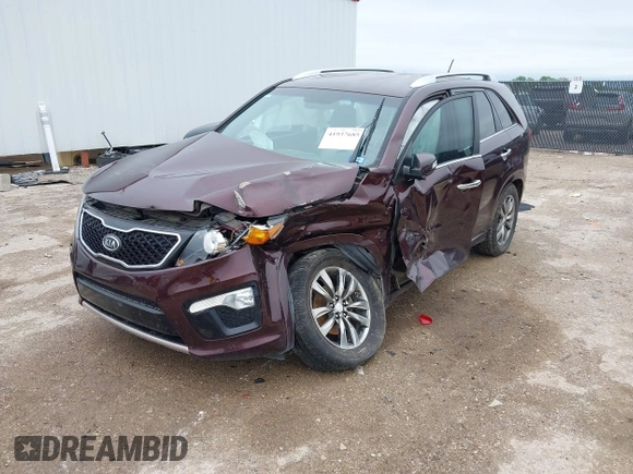 2013 Kia Sorento SX with VIN 5XYKW4A26DG323788, listed as a IAAI auction lot 41937685 with 35,074 mi miles. Bid and sale history available at carsss.com. Image 16.