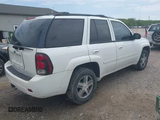 2008 Chevrolet TrailBlazer 3LT with VIN 1GNDT13S682200464, listed as a IAAI auction lot 42150311 with 150,149 mi miles and . Bid and sale history available at DreamBid. Image 4.