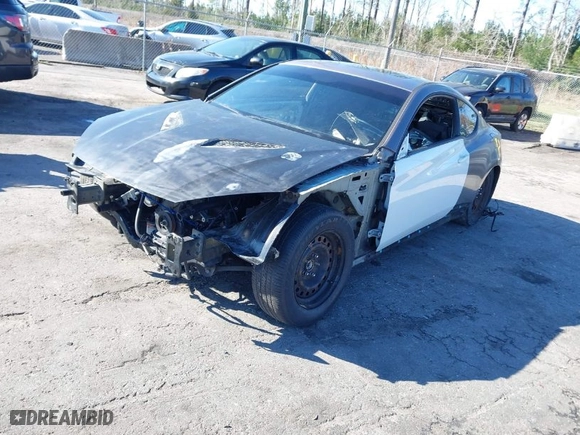 2010 Hyundai Genesis Coupe Premium with VIN KMHHT6KD3AU026532, listed as a IAAI auction lot 41603888 with 1 mi miles. Bid and sale history available at carsss.com. Image 2.