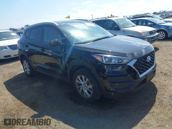 2021 Hyundai Tucson Value with VIN KM8J33A45MU391039, listed as a IAAI auction lot 42086825 with 16,910 mi miles. Bid and sale history available at carsss.com. Image 1.